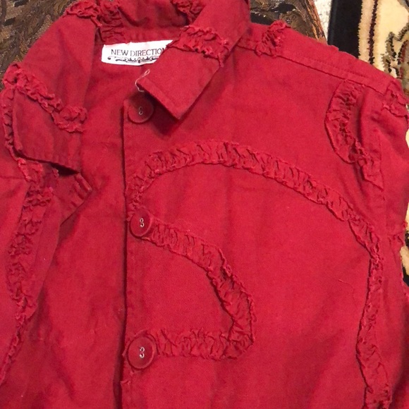 Red Jacket Ruffle-patterned - Picture 5 of 5